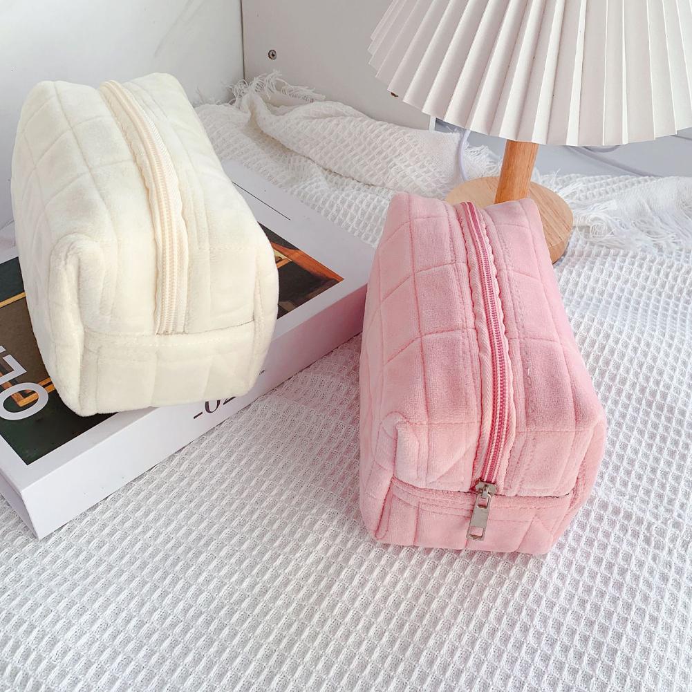 Cute Plush Makeup Bag For Wome - Travel Accessories Pillow ulasan dan harga
