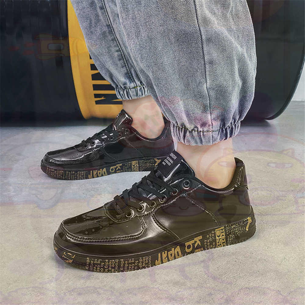 Round Foot Size 45 Sneakers Wh - Travel Accessories Gift Basket ulasan dan harga